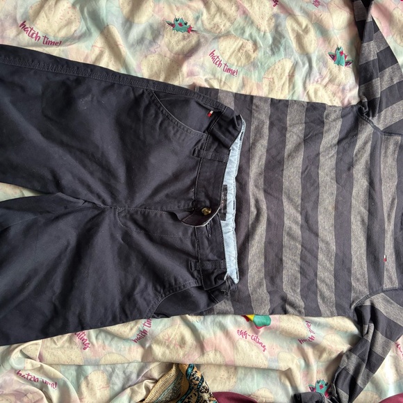 Boys Tommy Hilfiger, short and blouse outfit short size 10 blouse small - Picture 3 of 3